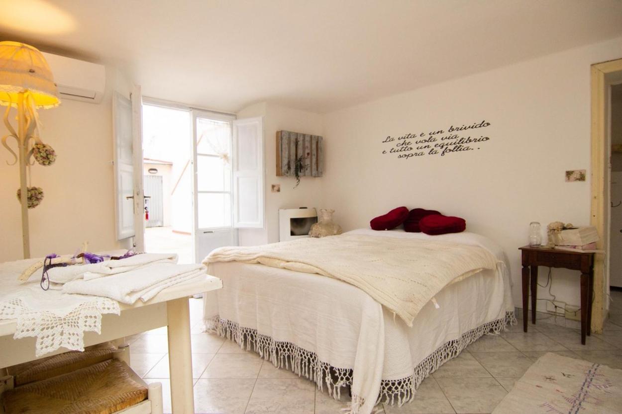 200Metri Dal Mare Raffinato Chalet Con Giardino Apartment Марина ди Пиза Екстериор снимка